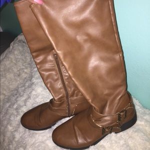Brown long boots
